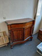 Commode penant kastje, Ophalen