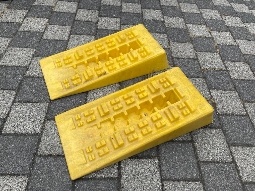 2 stuks Fiamma oprijblokken voor camper, Ophalen of Verzenden, Zo goed als nieuw