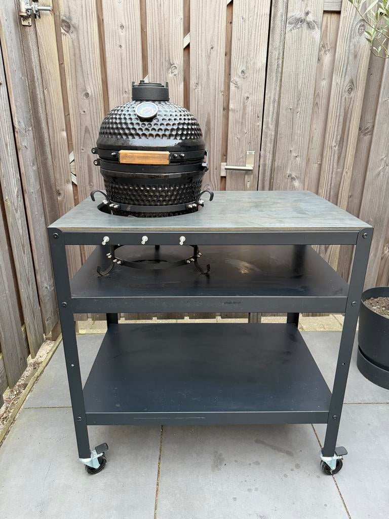 Kamado barbecue op verrijdbaar onderstel, Tuin en Terras, Ophalen, Gebruikt, Met accessoires