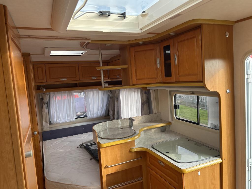 Tabbert Vivaldi 450 THD VOORTENT EN LUIFEL, Caravans en Kamperen, Caravans, Weinsberg / Knaus Tabbert AG, Rondzit, Tabbert, Bedrijf