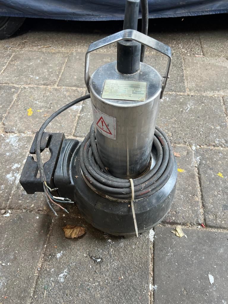 Wilo Dompelpomp TP65E4/22/15-3-400/B, Ophalen of Verzenden