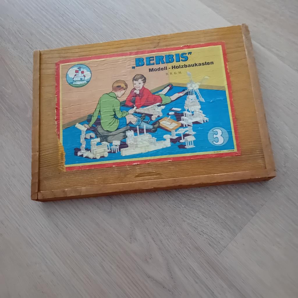 Blokken doos Berbis houten oud blokken doos, Kinderen en Baby's, Speelgoed | Houten speelgoed, Ophalen of Verzenden, Gebruikt
