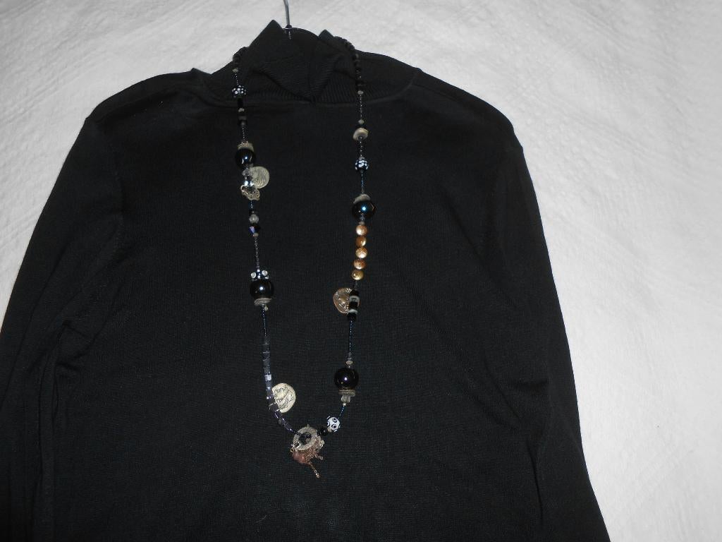 Mooie ketting van SARI (meer sieraden van SARI), Ophalen of Verzenden, Gebruikt, Zwart, Overige materialen