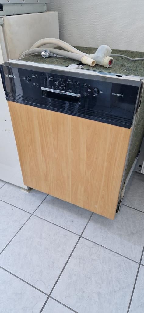 Bosch inbouw vaatwasser Silenceplus, Witgoed en Apparatuur, Vaatwasmachines, Ophalen, Gebruikt, Inbouw, Minder dan 85 cm