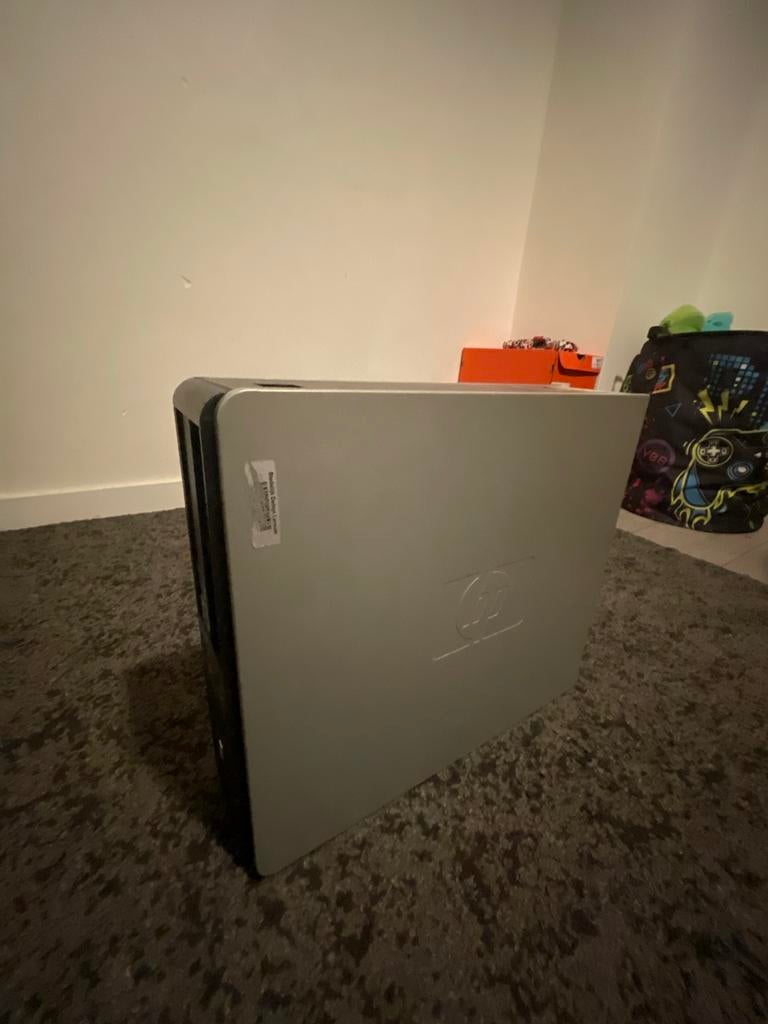 Hp pc niet compleet, Computers en Software, Desktop Pc's, Ophalen of Verzenden, Niet werkend, Onbekend