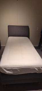Elektrische boxspring 200x90 met losse achterwand, Ophalen, Gebruikt, 90 cm, Eenpersoons