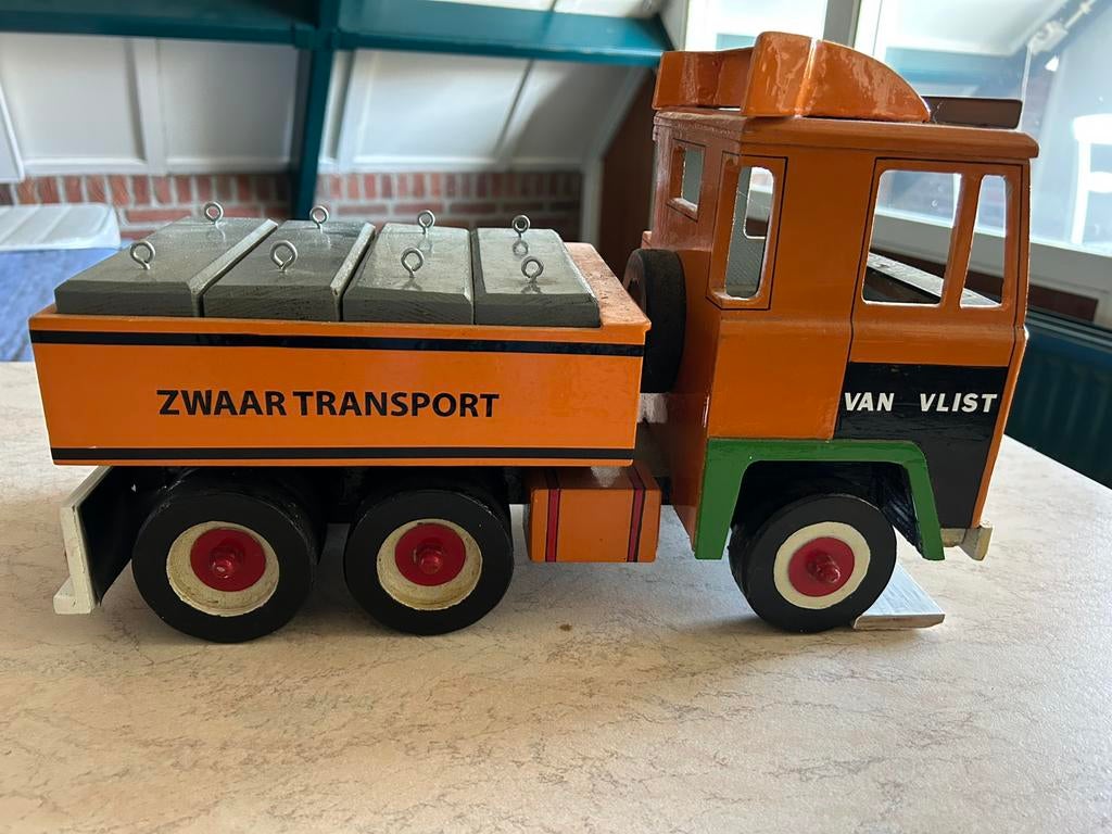 Scania Zwaartransport 141 TIR Van Vlist, Hobby en Vrije tijd, Modelbouw | Overige, Zo goed als nieuw, Groter dan 1:32, Ophalen