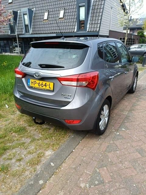 Hyundai iX20 eerste eigenaar, Auto's, Hyundai, Voorwielaandrijving, Stof, Zwart, 4 cilinders
