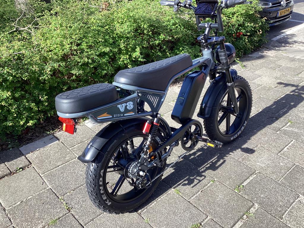 Ouxi v8 ultra nieuw, Overige merken, Ophalen of Verzenden, Zo goed als nieuw, 59 cm of meer