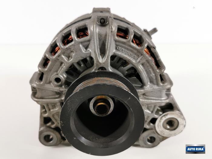Dynamo van een Volvo V70, Auto-onderdelen, Gebruikt, -, -, Ophalen of Verzenden