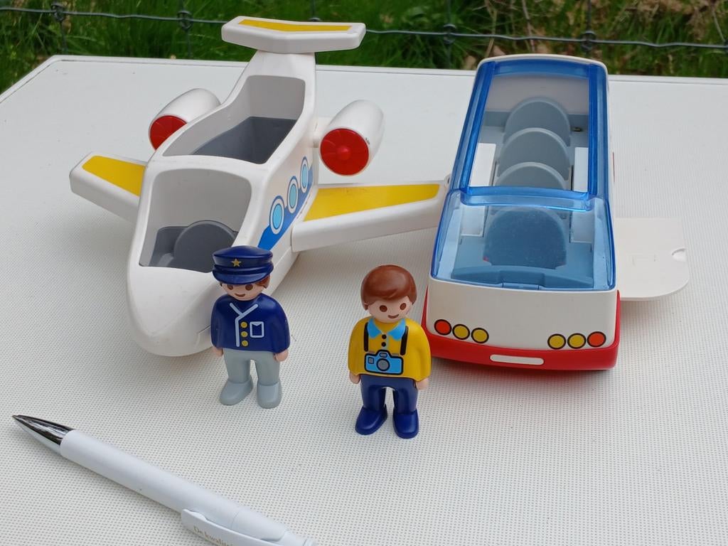 Playmobil 123 vliegtuig en Playmobil 123 bus, Kinderen en Baby's, Speelgoed | Playmobil, Ophalen of Verzenden