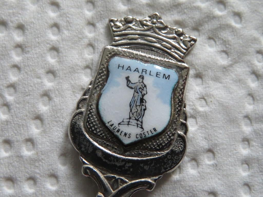 Lepeltje Standbeeld Laurens Janszoon Coster te Haarlem, Verzenden, Zo goed als nieuw, Porselein, Bestek