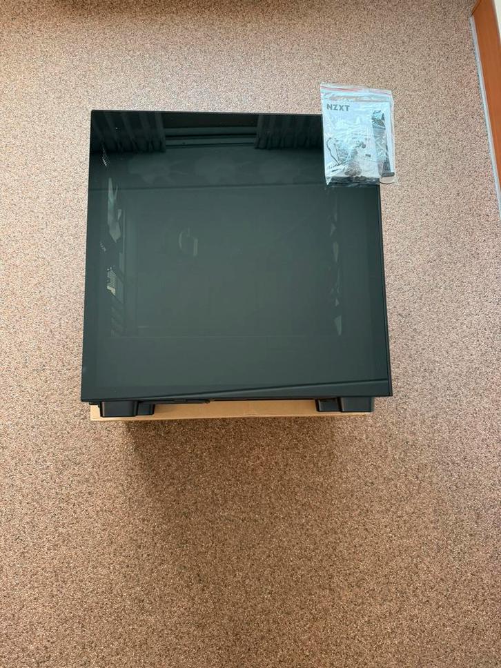 NZXT H7 Flow RGB case met NZXT Kraken 360 RGB CPU cooler, Computers en Software, Computerbehuizingen, Zo goed als nieuw, Ophalen of Verzenden