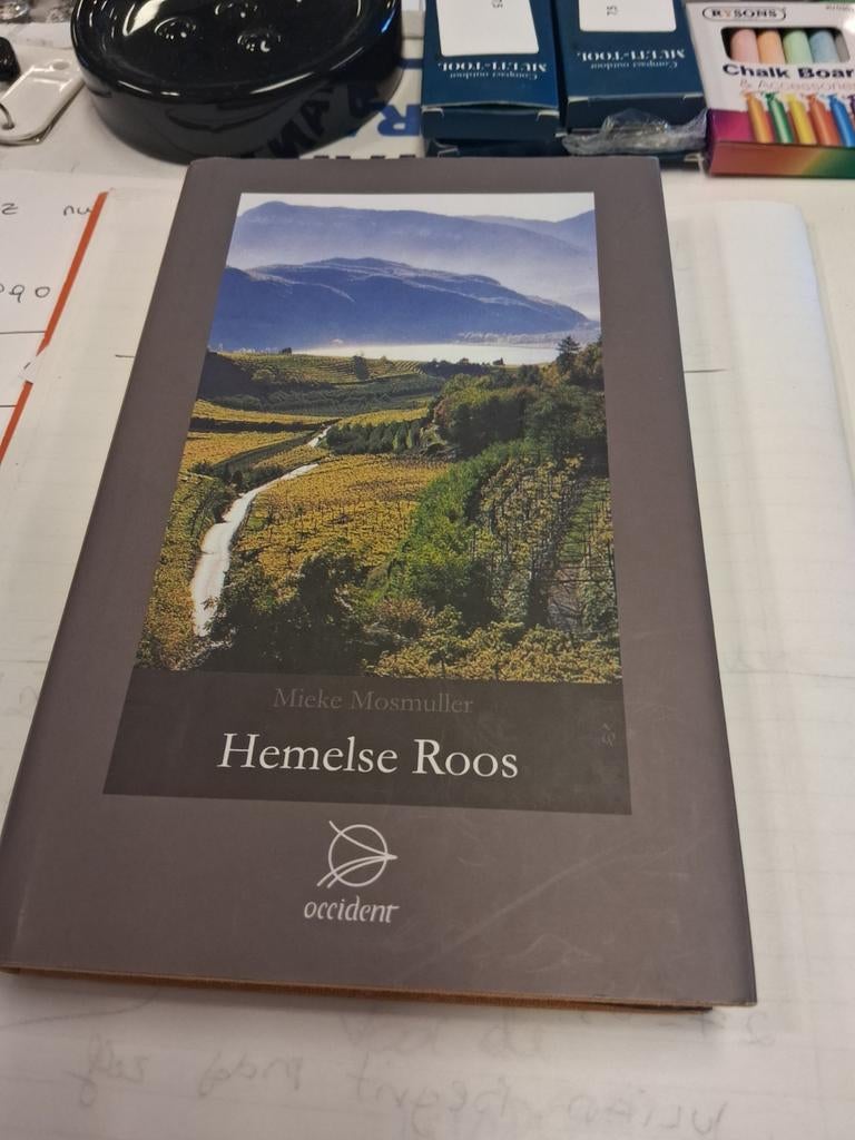 Hemelse Roos - Mieke Mosmuller (Occident), Ophalen of Verzenden, Gelezen, Mieke Mosmuller