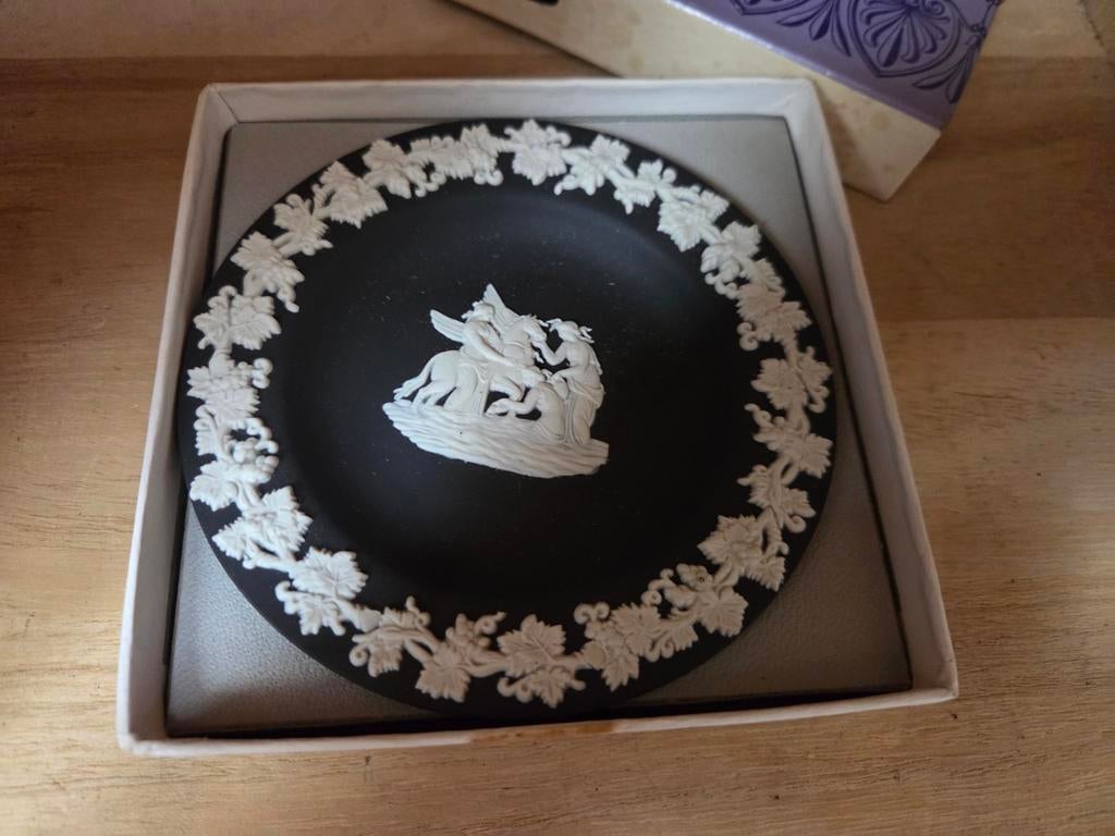 Wedgwood Jasper (Black) Sweet Dish Round, Ophalen of Verzenden