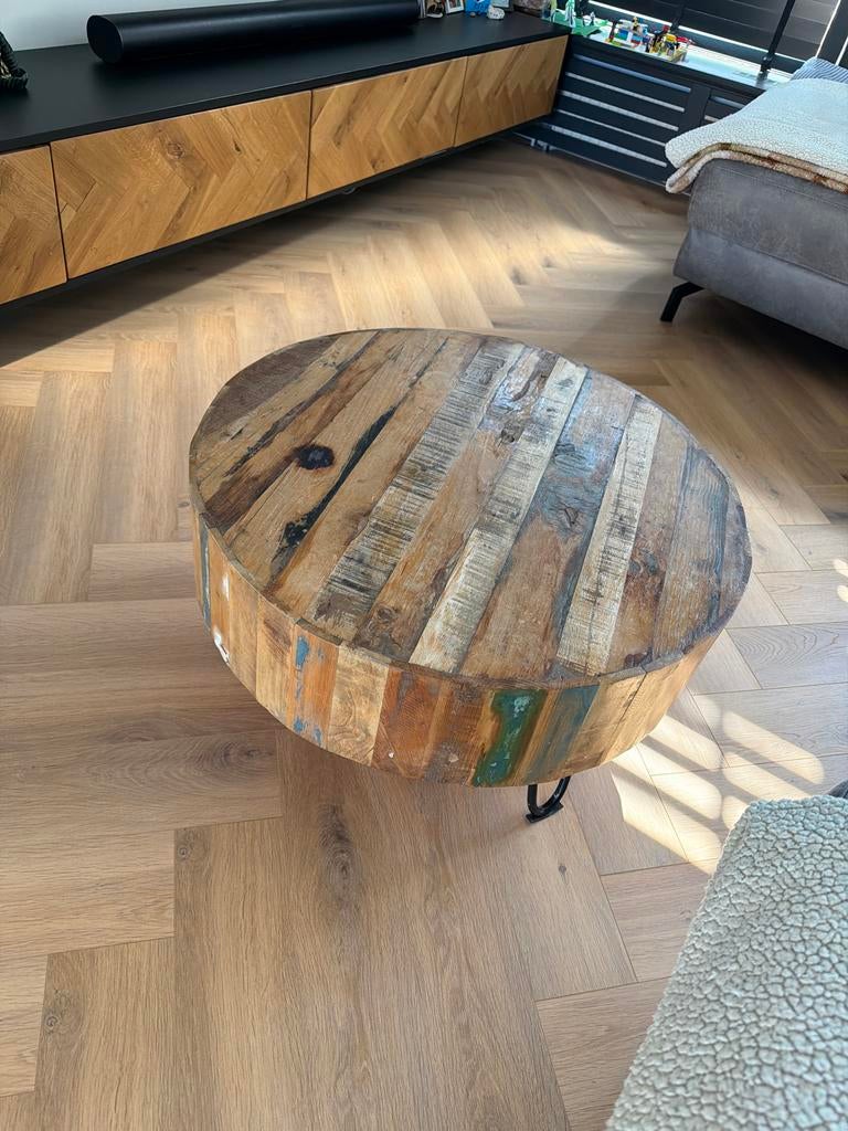 Retro salontafel 70 cm breed, Gebruikt, Rond, Overige houtsoorten, 50 tot 100 cm