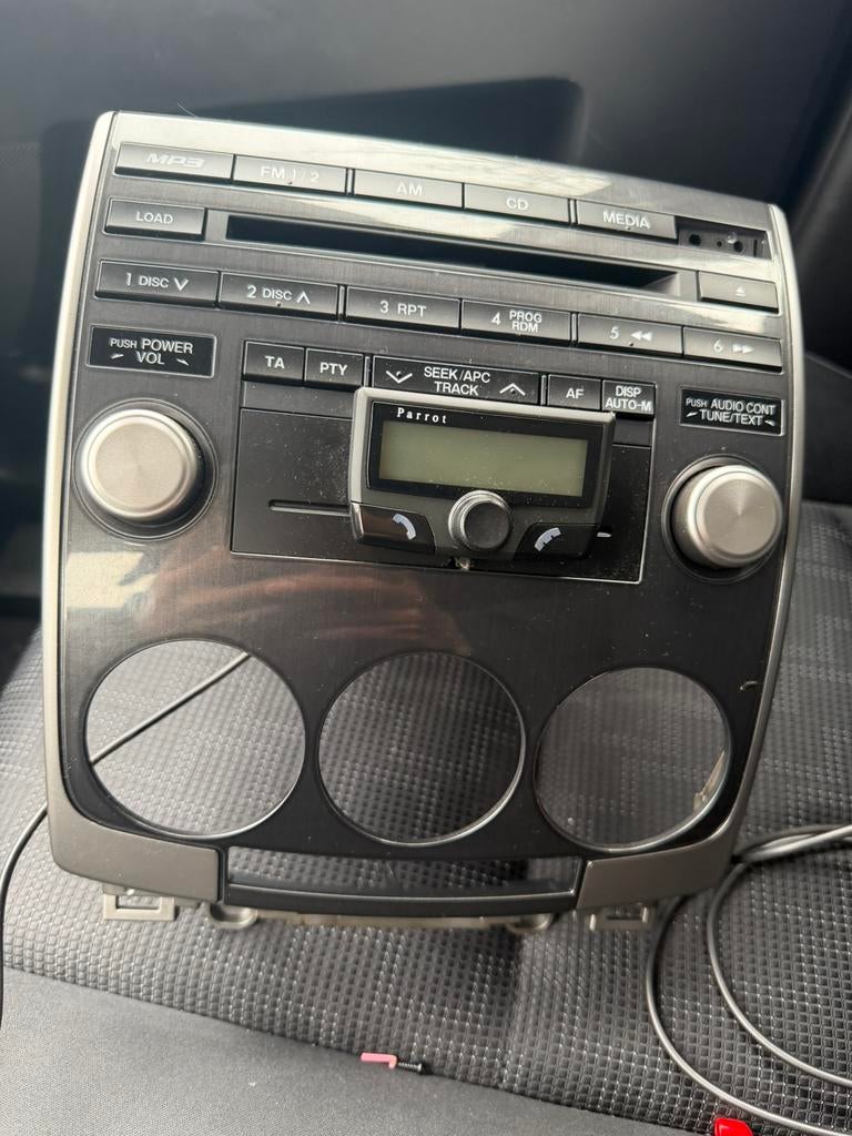 Mazda 5 bouwjaar 2008 originaal auto radio, Ophalen of Verzenden, Zo goed als nieuw