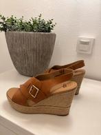 UGG SANDALEN maat 39 cognac, Kleding | Dames, Schoenen, Bruin, Nieuw, Sandalen of Muiltjes, Ophalen of Verzenden
