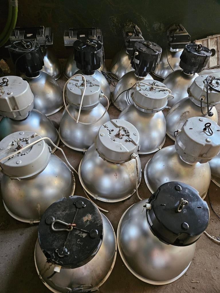 Partij industriële lampen, Ophalen, Gebruikt