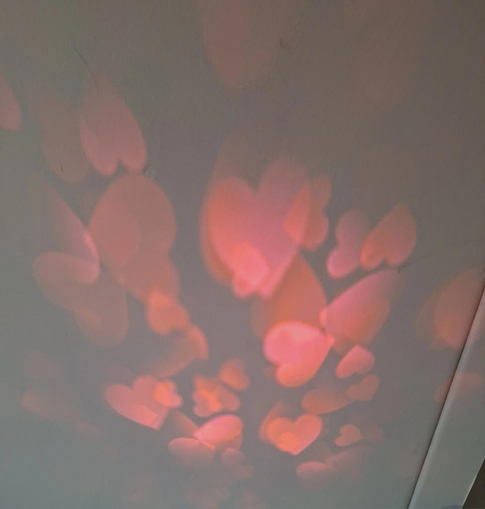 Nieuw! Kleine Hartjes projector, Ophalen of Verzenden, Nieuw, Feestartikel, Valentijn of Romantisch