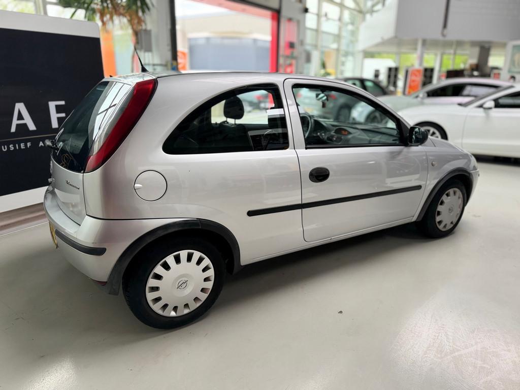 Opel Corsa 1.2-16V RhythmAutomaat, Auto's, Opel, Gebruikt, 4 cilinders, 1229 cc, Origineel Nederlands