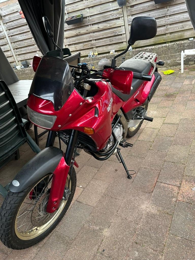 Aprilia Pegaso 650, Motoren, Motoren | Aprilia, Handvatverwarming, Occasion, Overig, Minimaal motorrijbewijs A2