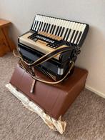 Mooie Scandelli accordeon M549/29 + originele koffer, Muziek en Instrumenten, Accordeons, Ophalen, Scandalli, Met koffer, Toetsaccordeon
