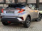 Toyota C-HR 1.2 Executive Automaat ACC JBL Trekhaak Full Opt, Auto's, Toyota, Gebruikt, Zwart, 4 cilinders, 116 pk