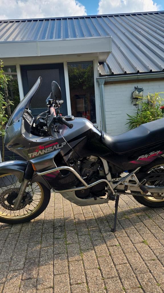 Honda Transalp XL600V, Motoren, Motoren | Honda, Particulier, Toermotor, meer dan 35 kW, 2 cilinders, Motorrijbewijs A, Ophalen of Verzenden
