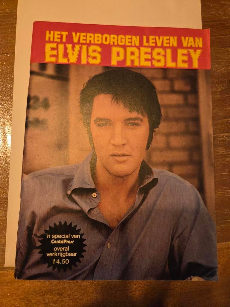 Het Verborgen Leven van Elvis Presley - CentriPress Special, Ophalen of Verzenden, Gelezen, Muziek, Film of Tv
