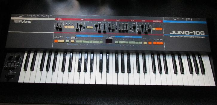 ROLAND JUNO 106 FULL REFURBISHED, Muziek en Instrumenten, Synthesizers, Zo goed als nieuw, 61 toetsen, Roland, Met midi-aansluiting