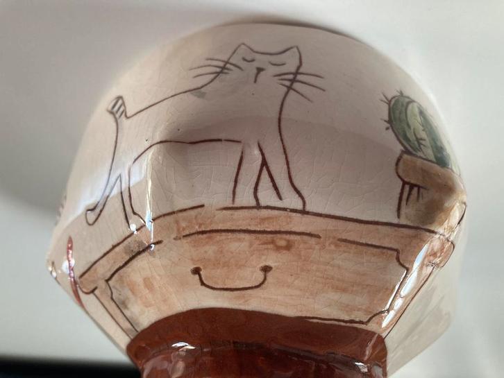 Handgemaakte kom met ondeugende Poes Kat Fraaie Binnenkant!!, Antiek en Kunst, Curiosa en Brocante, Verzenden