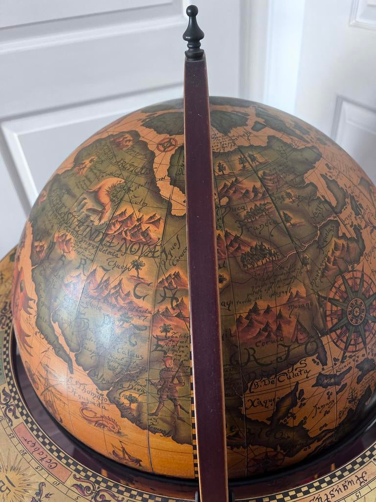 Luxe Italiaanse drank wereldbol, 70cm doorsnee, Ophalen, Zo goed als nieuw