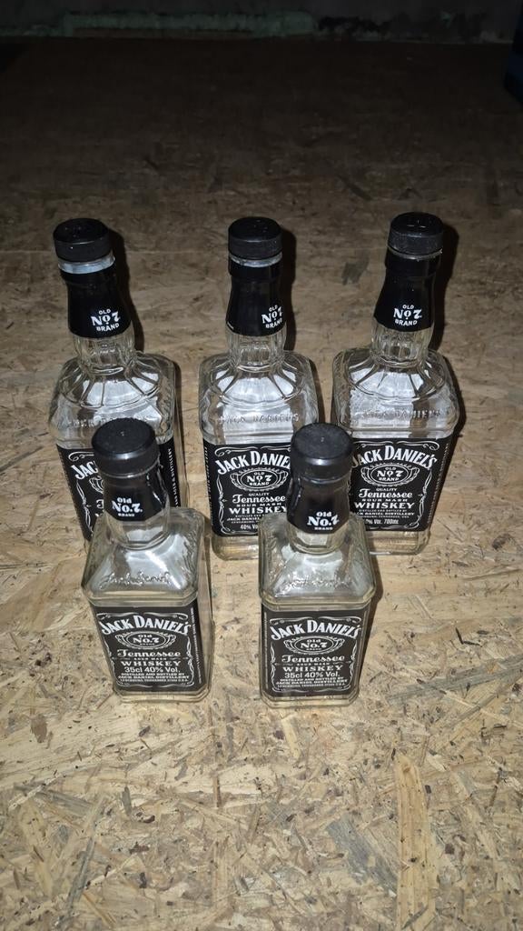 Lege flessen whiskey en rum voor de verzamelaar, Ophalen of Verzenden