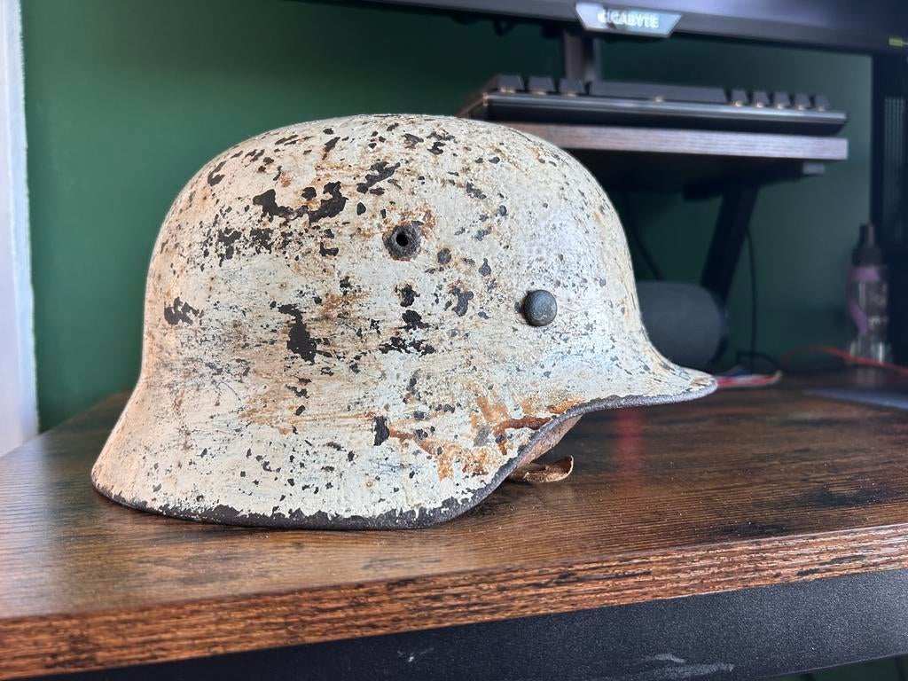 Duitse helm m35, Verzamelen, Militaria | Tweede Wereldoorlog, Ophalen of Verzenden, Duitsland, Helm of Baret