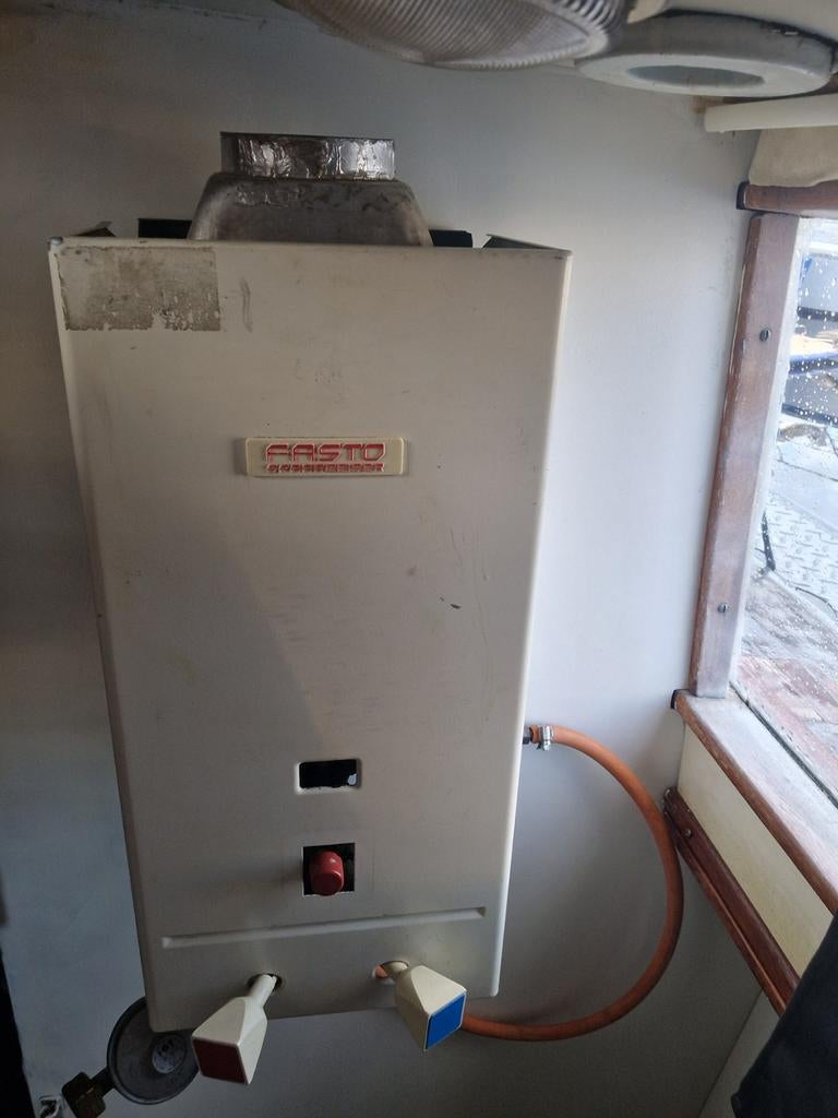 Propaan/Butaan Geiser - Direct Warm Water voor Camping/Boot, Doe-het-zelf en Verbouw, 20 tot 100 liter, Ophalen of Verzenden, Propaan of Butaan