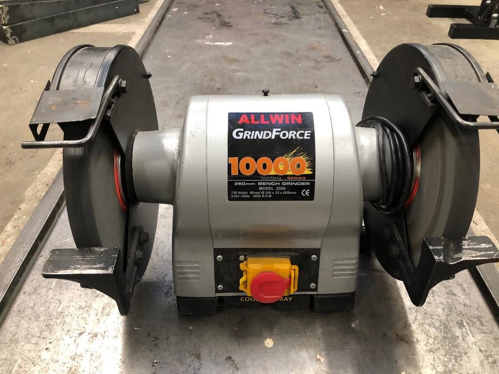 Allwin Grindforce slijpmachine 10000 serie, Ophalen, Gebruikt, 700 tot 1000 watt, Werkbankslijpmachine