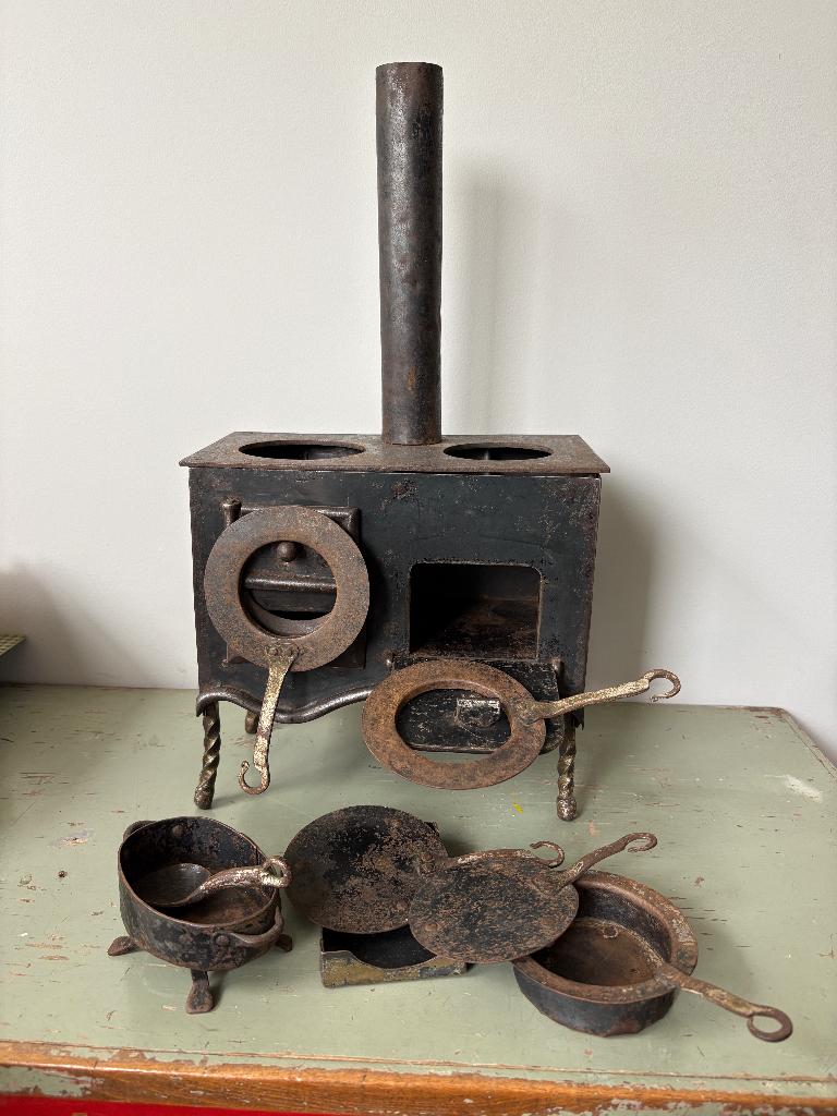 IJzeren speelgoed fornuisje, brocante, Antiek en Kunst, Curiosa en Brocante, Ophalen of Verzenden