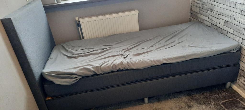 Te koop, 1 persoonsboxspring, Ophalen of Verzenden, Zo goed als nieuw, Eenpersoons, 90 cm