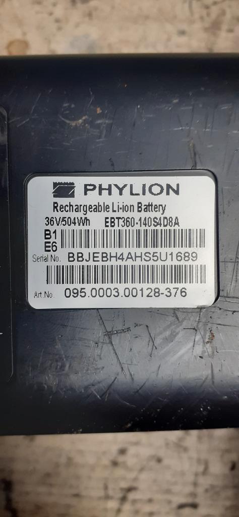 Nieuwe fietsaccu Cortina Delivery (met krasjes), Fietsen en Brommers, Fietsaccessoires | Fietsaccu's, Zo goed als nieuw, Ophalen