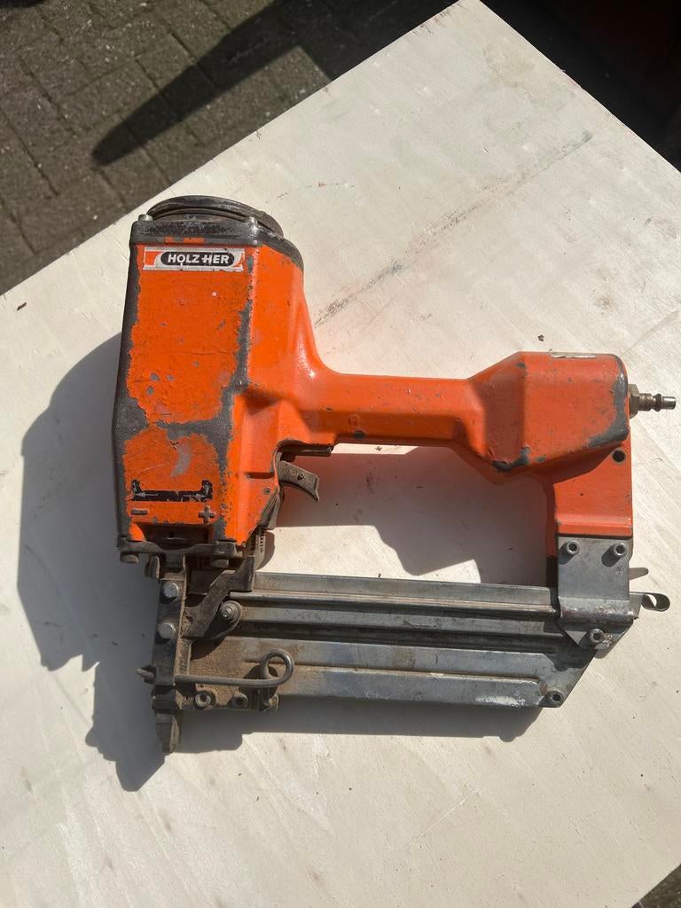 Holz Her tacker / spijkerpistool, Ophalen, Gebruikt