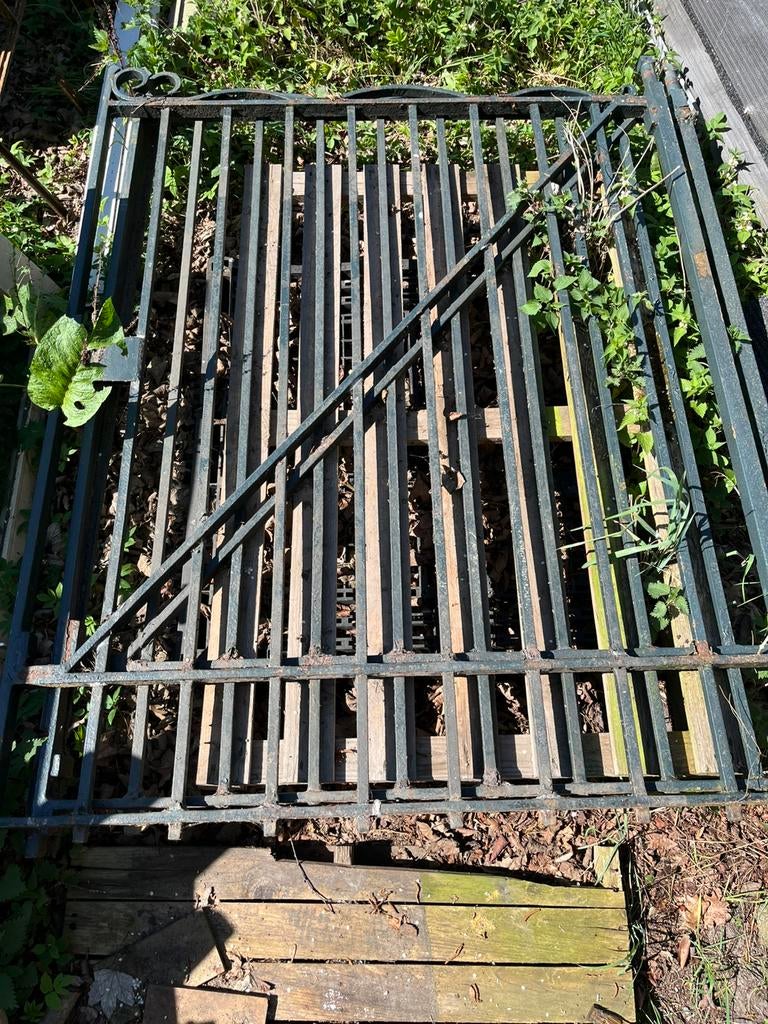 Antieke inrijpoort massief, Met poort, Gebruikt, Ophalen of Verzenden, Sierhekwerk