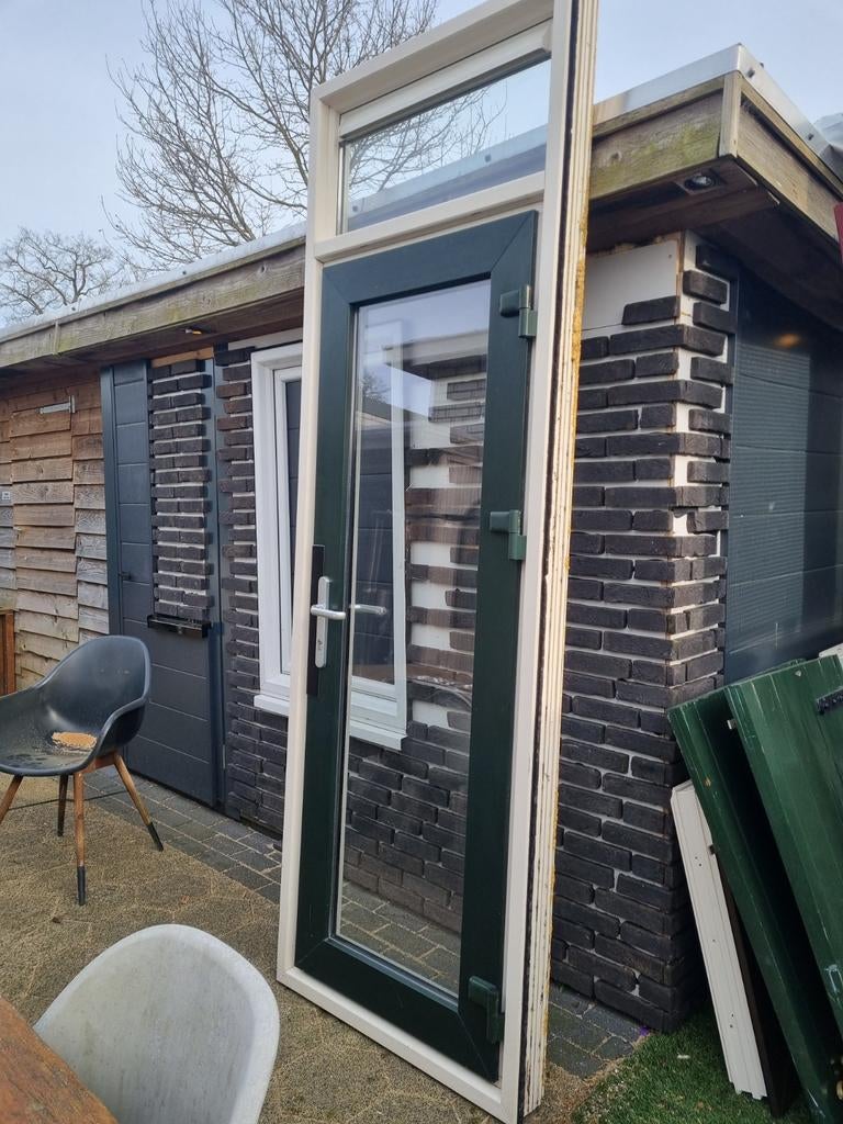 Kunstof deur, Ophalen, 75 tot 150 cm, Raamkozijn