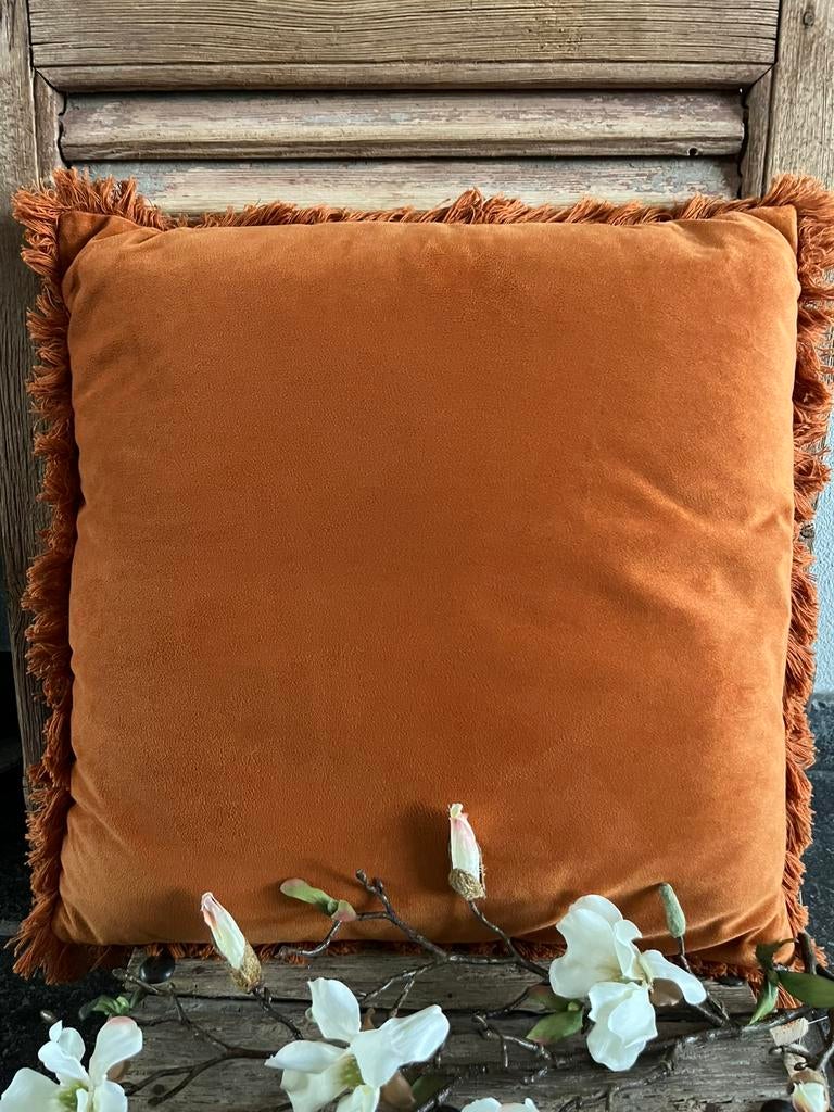Velvet sierkussen oranje / roest bruinig, Ophalen of Verzenden, Zo goed als nieuw, Vierkant