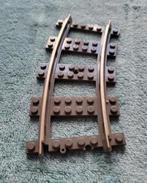 Lego trein 9 Volt ijzeren rails bocht spoor baan., Kinderen en Baby's, Speelgoed | Duplo en Lego, Ophalen of Verzenden, Gebruikt