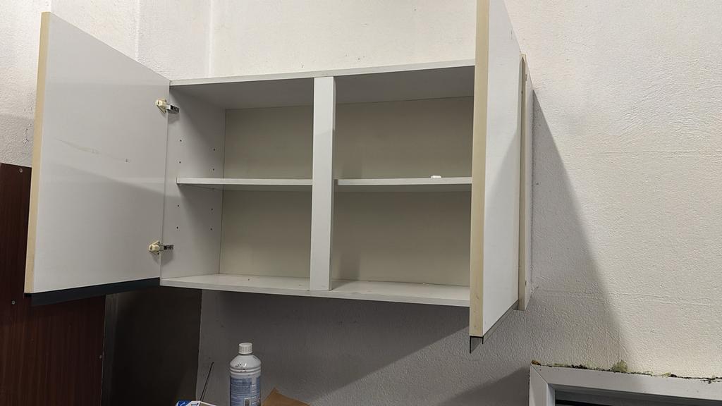 Gratis kastjes 100 cm x 59 cm, Huis en Inrichting, Kasten | Overige, Ophalen, Gebruikt