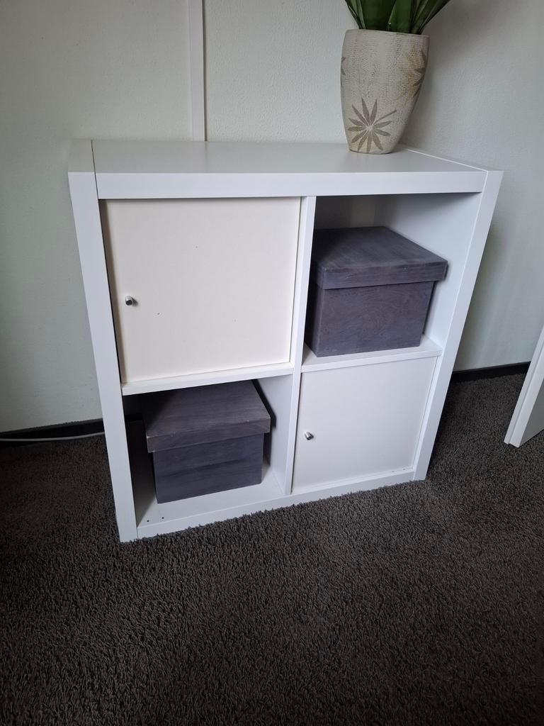 Kastje met houten kistjes., Ophalen, Minder dan 150 cm, Minder dan 100 cm, 25 tot 50 cm