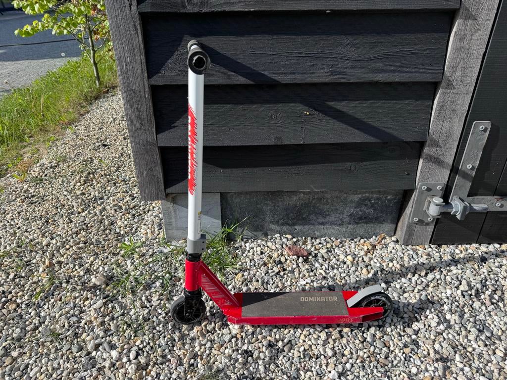Dominator Scooter - Rode Stuntstep, Fietsen en Brommers, Steps, Gebruikt, Gewone step, Ophalen of Verzenden