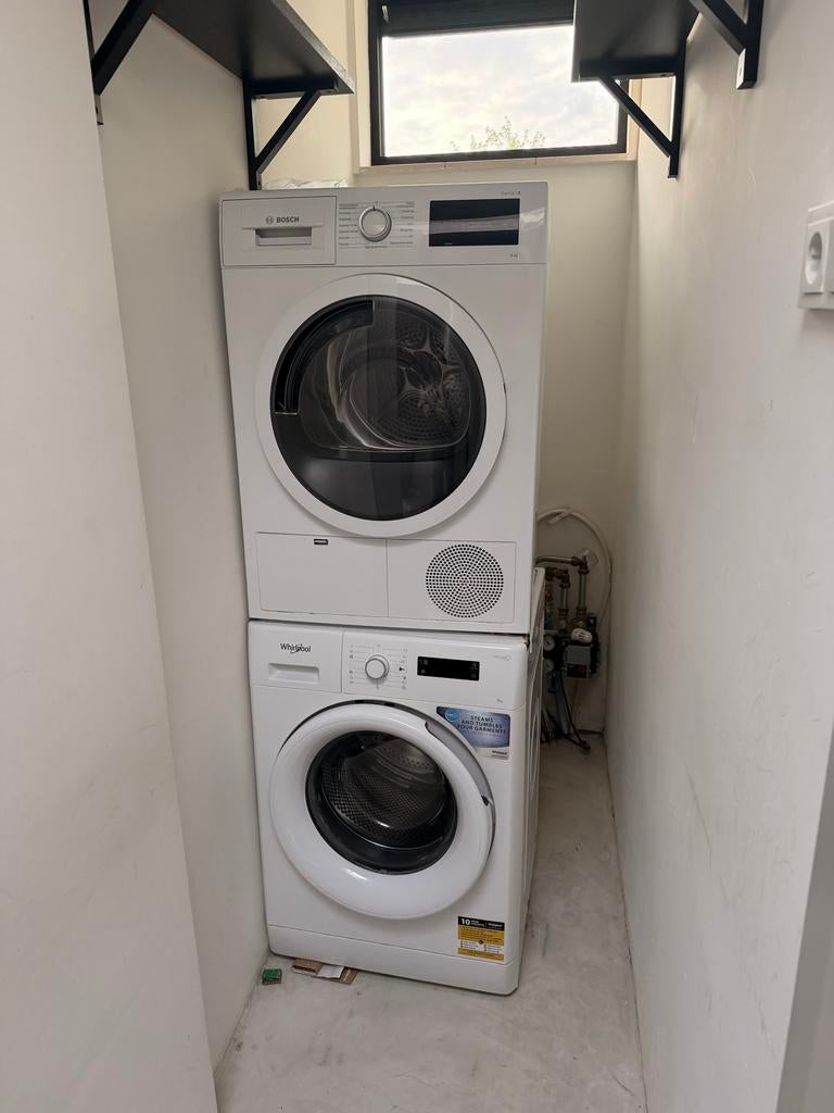 Bosch Serie 6 Droger & Whirlpool Wasmachine Set, Ophalen, 8 tot 10 kg, Zo goed als nieuw, 95 cm of meer