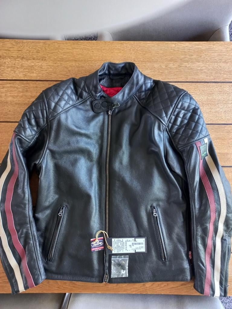 Lederen Triumph motorjack mt M, Motoren, Kleding | Motorkleding, Ophalen of Verzenden, Tweedehands, Jas | leer